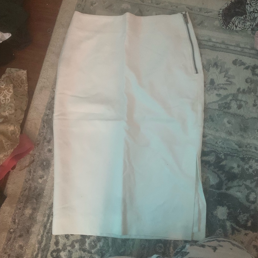 Worthington white pencil skirt